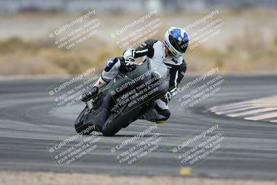 media/Nov-15-2025-Race Pace (Sat) [[8de605a2d8]]/Non Verified Riders (1st 20 Minutes)/Turn 4 (1010am)/